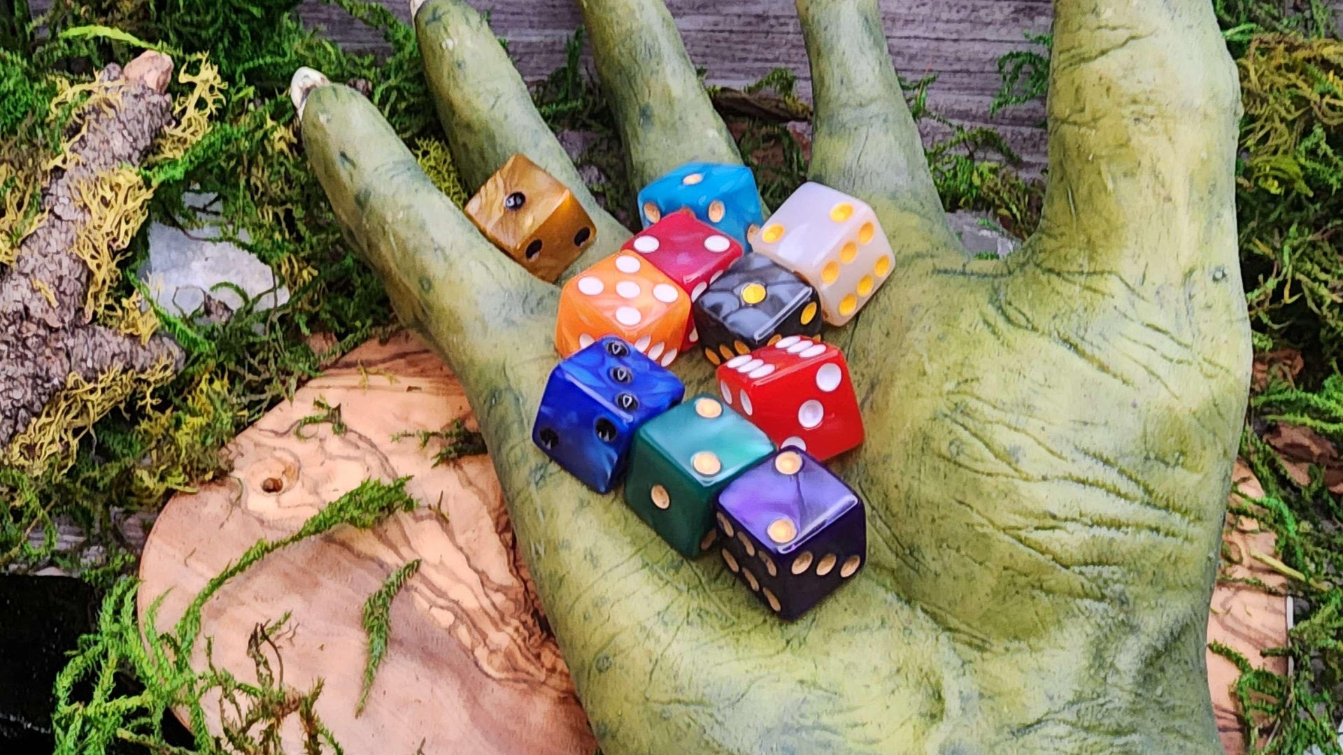 Shiny, Swirly, Sneaky: 7 Fun Facts About Pearlized Dice